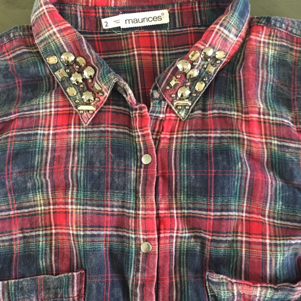 Plaid lightweight long sleeve shirt